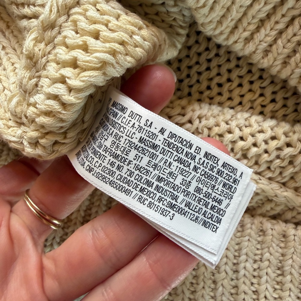 NWOT Asymmetrical pale yellow sweater - Picture 7 of 11